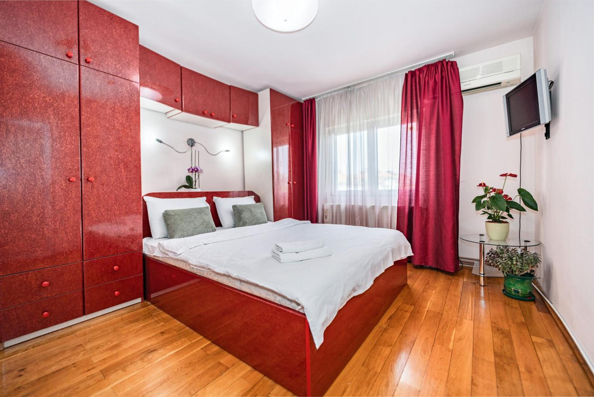 Arad Central Joy - Mihaela Apartment Bagian luar foto